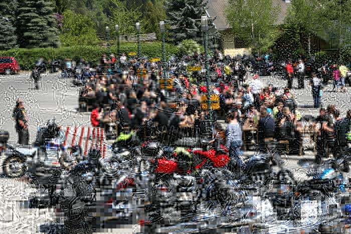 Rollin'Toys Biker helfen Kindern Tour 2011