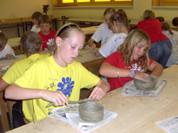 Beim Töpfern Beim Töpfern